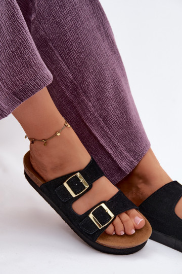 Pelle Pantofole da donna in pelle scamosciata con una piattaforma con fibbie Vinceza 102657 colore nero