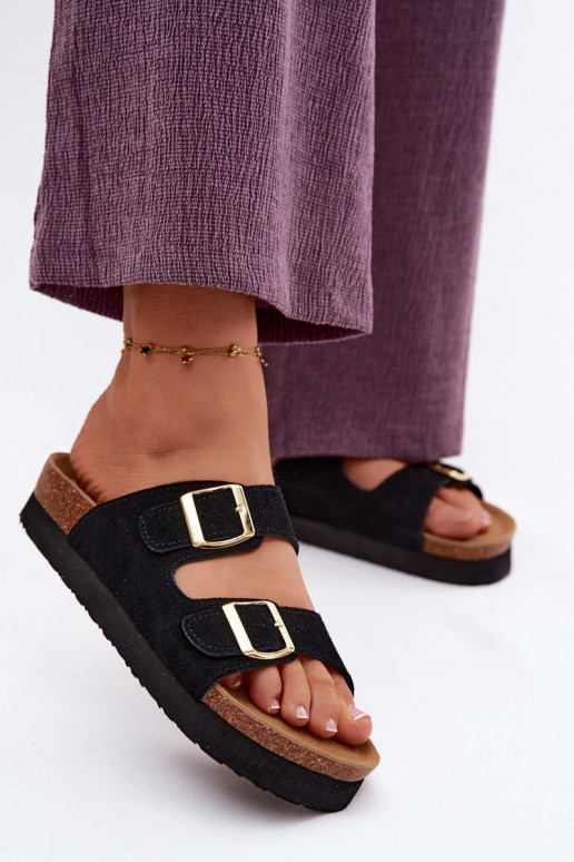 Pelle Pantofole da donna in pelle scamosciata con una piattaforma con fibbie Vinceza 102657 colore nero