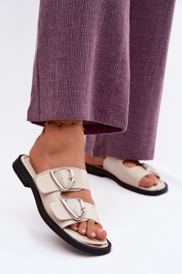 Pantofole in pelle Femminile con fibbie Vinceza 62304 beige 2