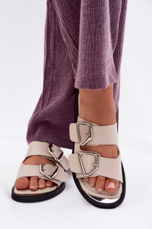 Pantofole in pelle Femminile con fibbie Vinceza 62304 beige