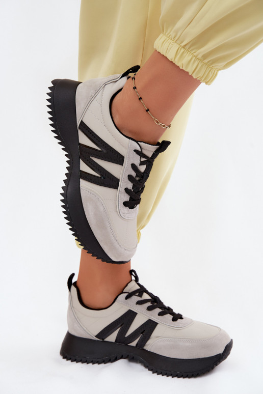 dalla pelle scamosciata Scarpe modello sneakers Femminile con una piattaforma Vinceza 41521 colore grigio