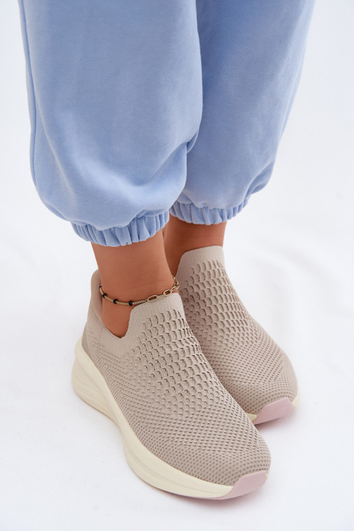 Un modello convincente Scarpe modello sneakers Femminile  Kobbo 102424 beige