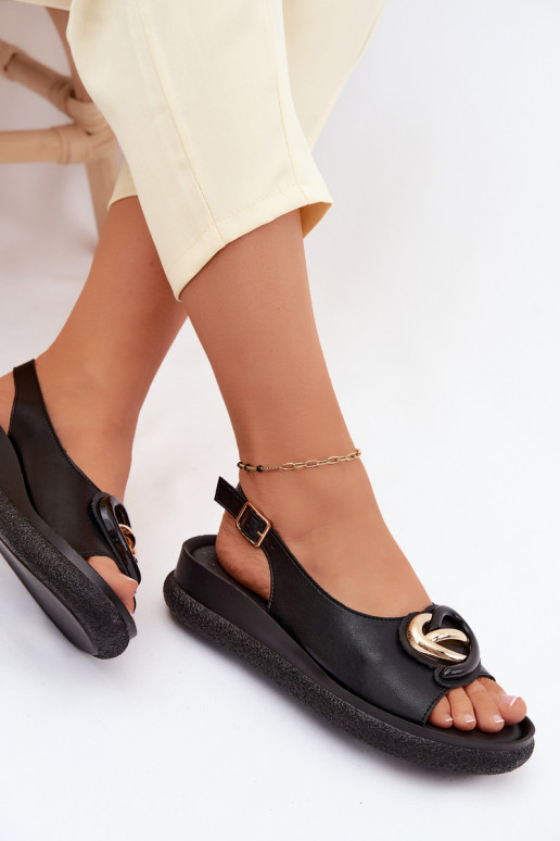 Sandali platform in pelle con ornamenti neri