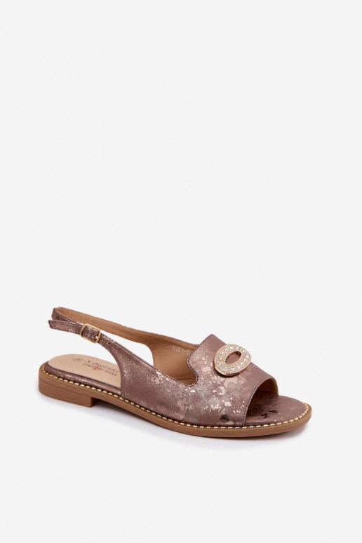 Sandali piatti per donne con ornamenti S.Barski KV61-6040 colore marrone