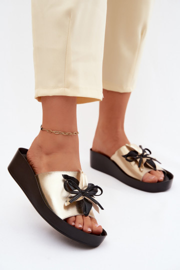 Pantofole in pelle Femminile con ornamenti S.Barski KV61-6044 colore dorato 2