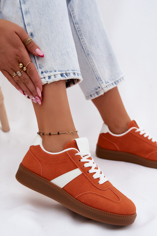 Sneakers con imitazione di camoscio arancione Calira