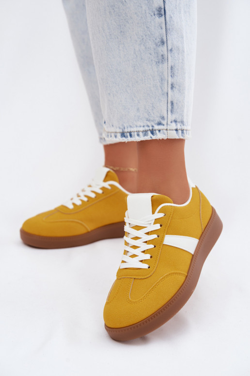 Sneakers con imitazione di camoscio giallo Calira