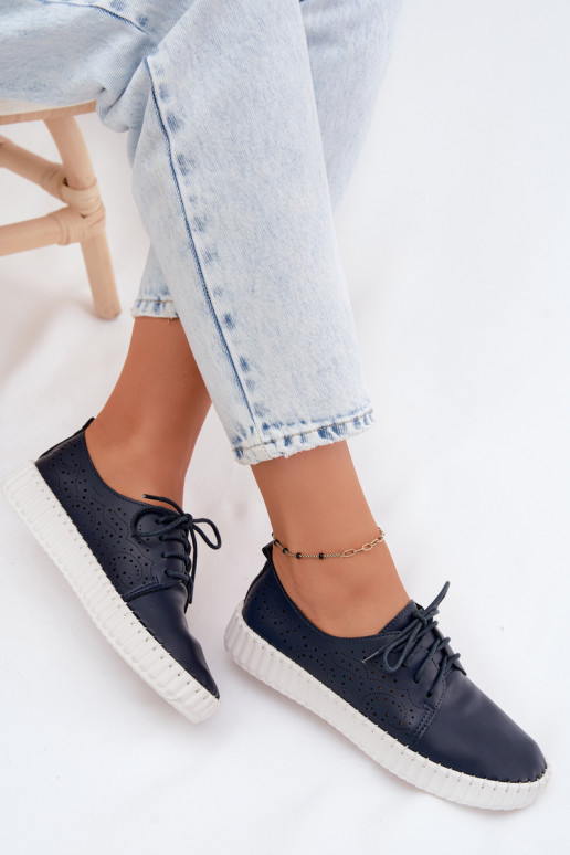 Scarpe perforate blu scuro con lacci Pearla