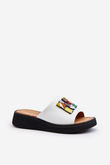 Pantofole in pelle Femminile con ornamenti Colore bianco Asames 2