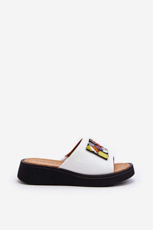 Pantofole in pelle Femminile con ornamenti Colore bianco Asames