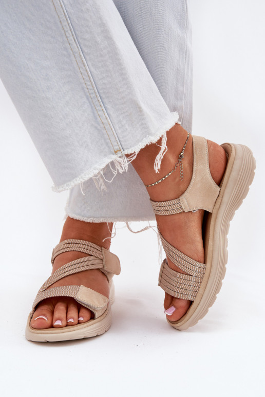 Sandali comodi da donna color sabbia con chiusure adesive Hallriva