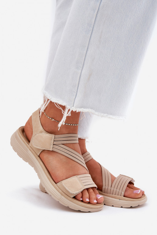 Sandali comodi da donna color sabbia con chiusure adesive Hallriva