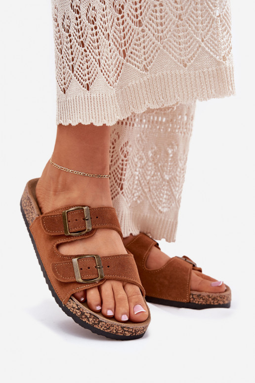 pantofole in pelle scamosciata Su suola in sughero con fibbie colore marrone Tavira