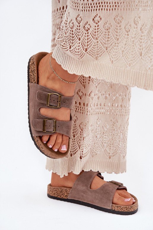 pantofole in pelle scamosciata Su suola in sughero con fibbie beige Tavira