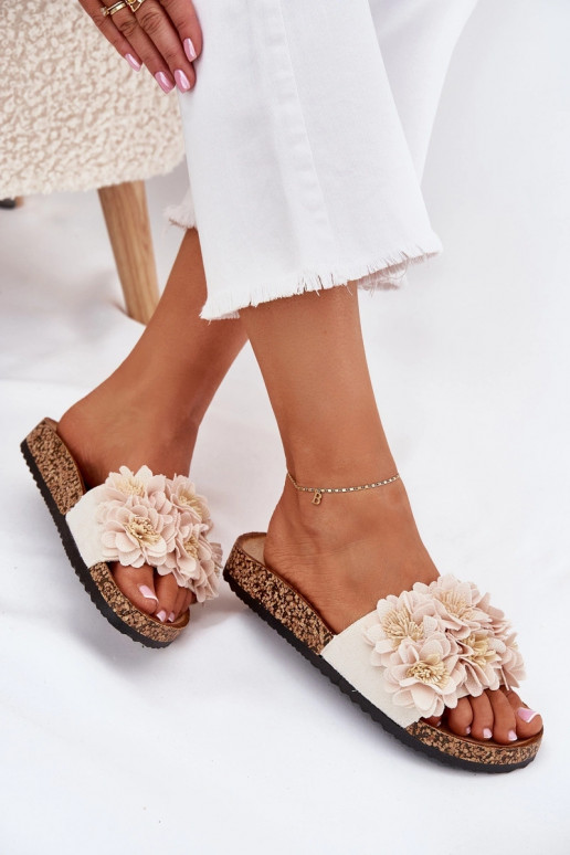 Pantofole color sabbia su suola di sughero con motivi floreali decorativi Seleneza