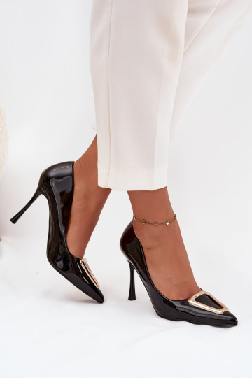 Scarpe con tacco alto nere con effetto lucido e dettagli dorati Paivelle