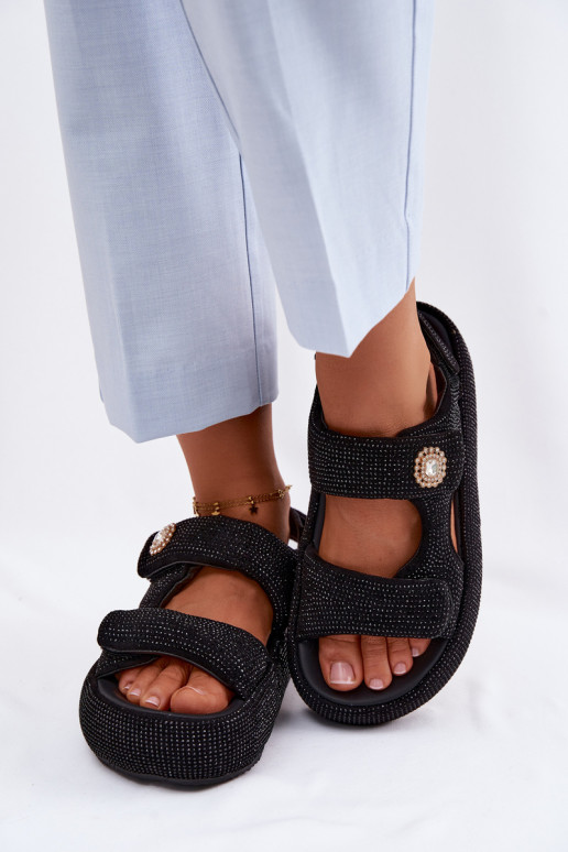 Sandali da donna decorati con piattaforma GOE TT2N4102 neri