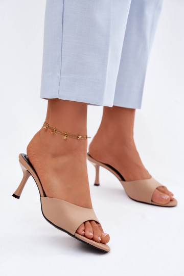 Pantofole da donna con tacchi sottili  beige Selmira
