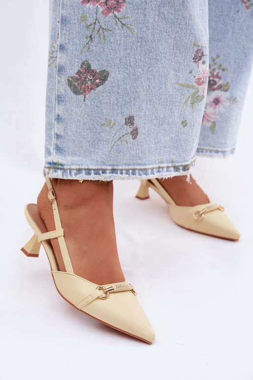 Sandali da donna con i tacchi Ze Szpiczastymi Noskami colore giallo Felessa