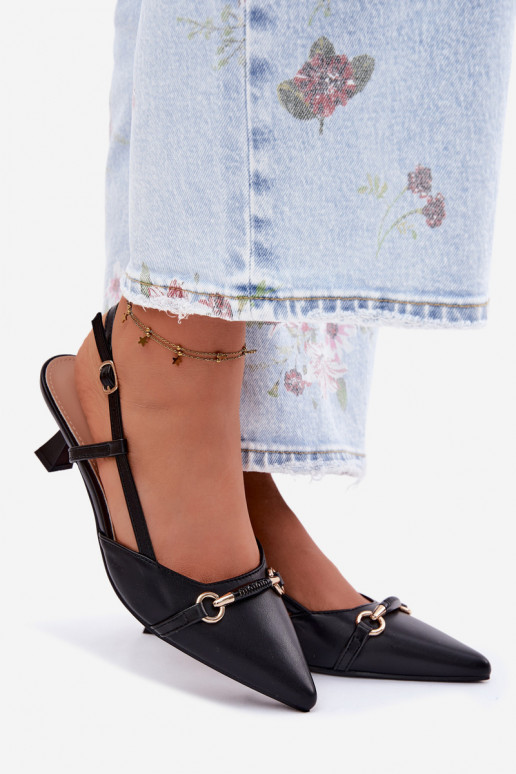 Sandali da donna con i tacchi Ze Szpiczastymi Noskami colore nero Felessa