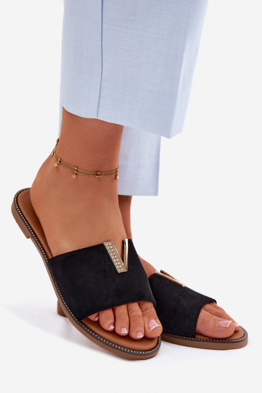 Pantofole Appartamento delle donne Con decorazioni Detalem V colore nero Nelmira