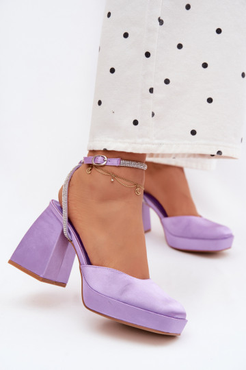 Sandali viola su tacchi robusti con borchie scintillanti Seraphina 2