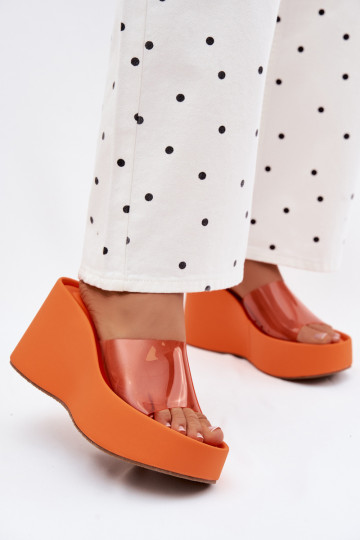 Pantofole da donna con una piattaformaTransparentnym Strisceem colore arancione Zolretia 2