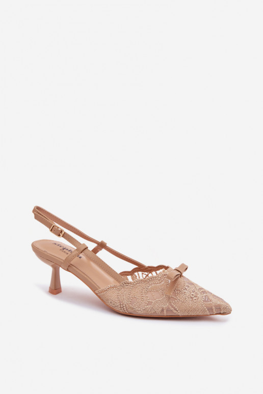 Sandali con lacci Femminile Abilitato obcasie con nastri beige Deveribelle