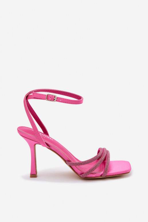 Sandali da donna rosa con tacchi sottili e borchie scintillanti Chiara
