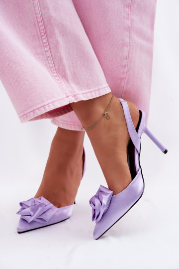 Sandali da donna con tacchi sottiliSatynoAym INykończeniem Colore viola Irina