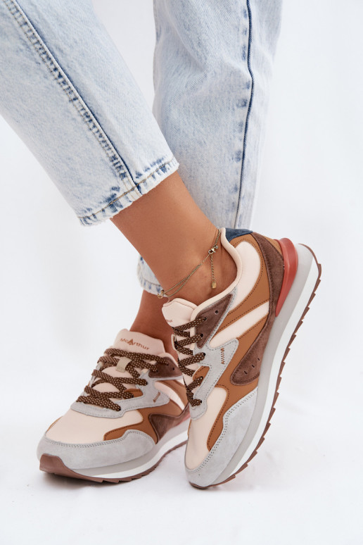 Sneakers marroni da donna in camoscio McArthur MA253IN