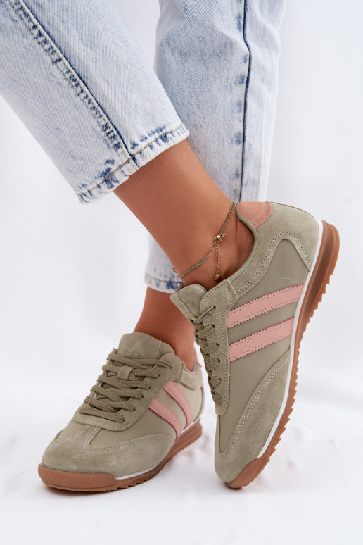 Scarpe sportive verdi da donna in camoscio McArthur MA258IN