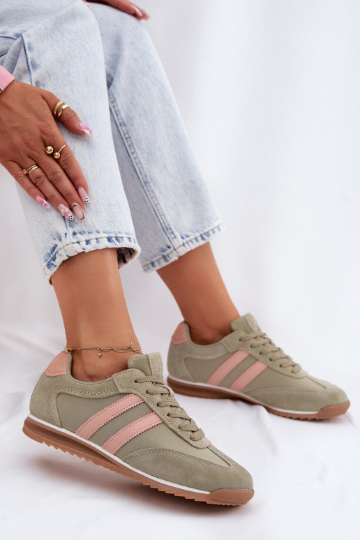 dalla pelle scamosciata Scarpe modello sneakers scarpe da ginnastica Femminile McArthur MA258IN colore verde