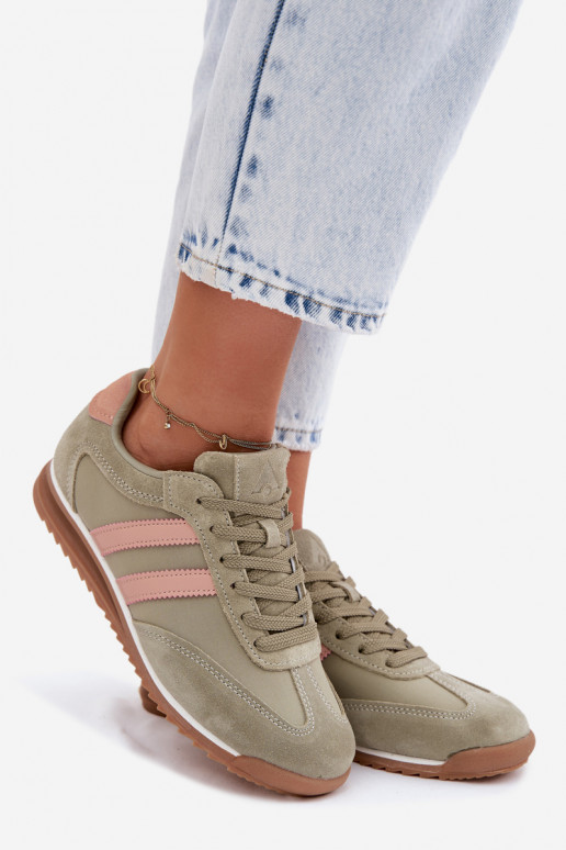 dalla pelle scamosciata Scarpe modello sneakers scarpe da ginnastica Femminile McArthur MA258IN colore verde