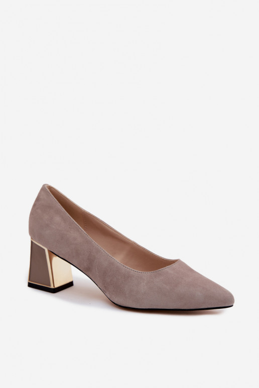 Décolleté in suede sintetico color sabbia Vinceza 66921