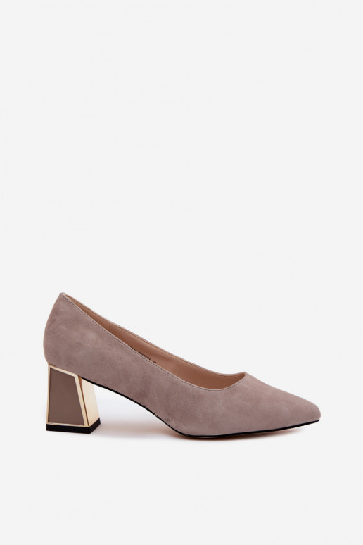 Décolleté in suede sintetico color sabbia Vinceza 66921