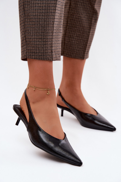 Sandali laccati da donnaImitacji Skóry con i tacchi colore nero Averelle