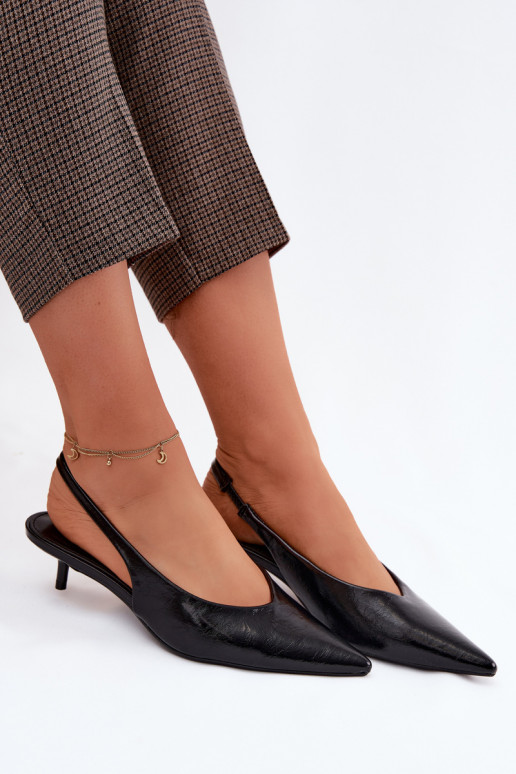 Sandali laccati da donnaImitacji Skóry con i tacchi colore nero Averelle