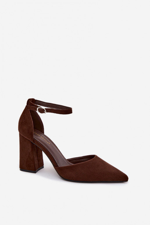 Décolleté in suede sintetico color Czekolado Selvra