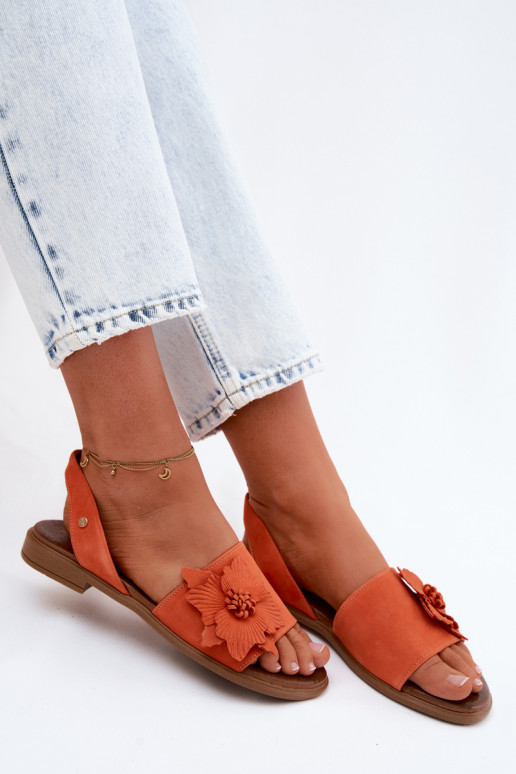 Sandali in suede con tacco largo e fiori decorativi Zazoo 407471 in arancione