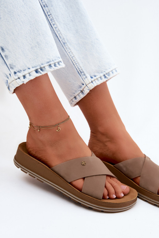 Pelle Pantofole da donna in pelle scamosciata Deveciejka P7504-04 beige