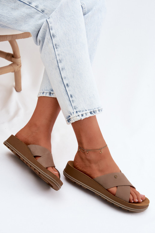 Pelle Pantofole da donna in pelle scamosciata Deveciejka P7504-04 beige