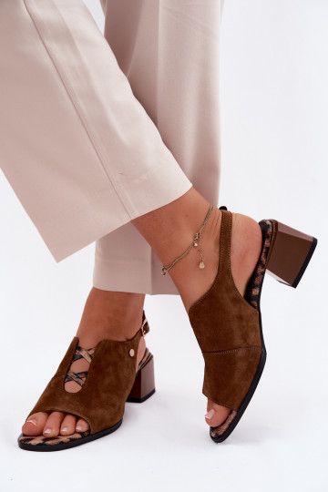 Sandali con tacchi in suede sintetico Tai turiciejka K7521-14 marrone 2
