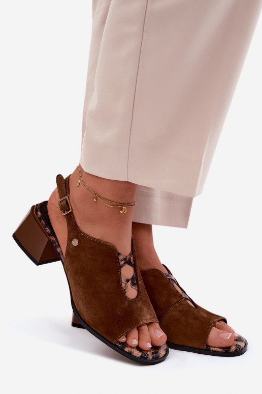 Sandali con tacchi in suede sintetico Tai turiciejka K7521-14 marrone