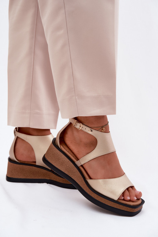 Pelle Sandali con plateau Deveciejka K7471-26 colore dorato