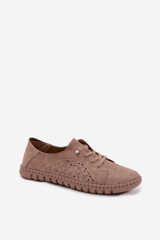 Scarpe con elementi traforati in suede sintetico color sabbia Flaria