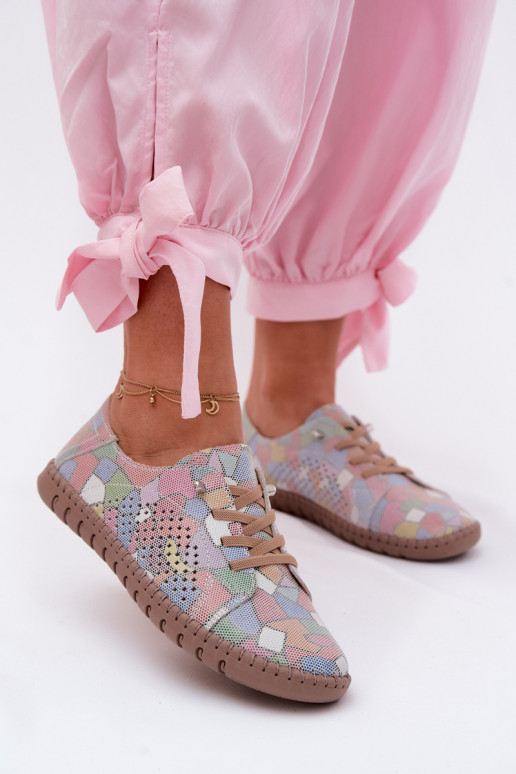 Elegantellato con elementi traforati scarpe FemminileAbilitatoturalnego dalla pelle scamosciatau Colori differenti Belessa