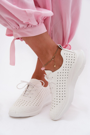 Scarpe traforate Stile sportivo Scarpe modello sneakers Femminile Colore bianco Heressa 2