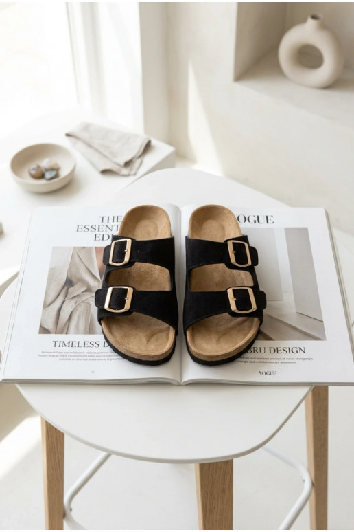 pantofole in pelle scamosciata Su suola in sughero con fibbie colore nero Tavira