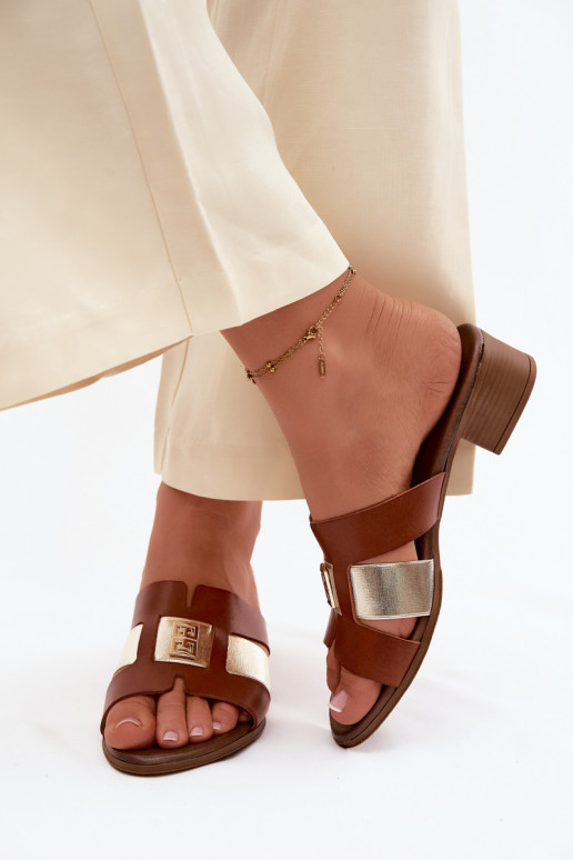 Pantofole in pelle Femminile con i tacchi Zazoo 40517 colore marrone